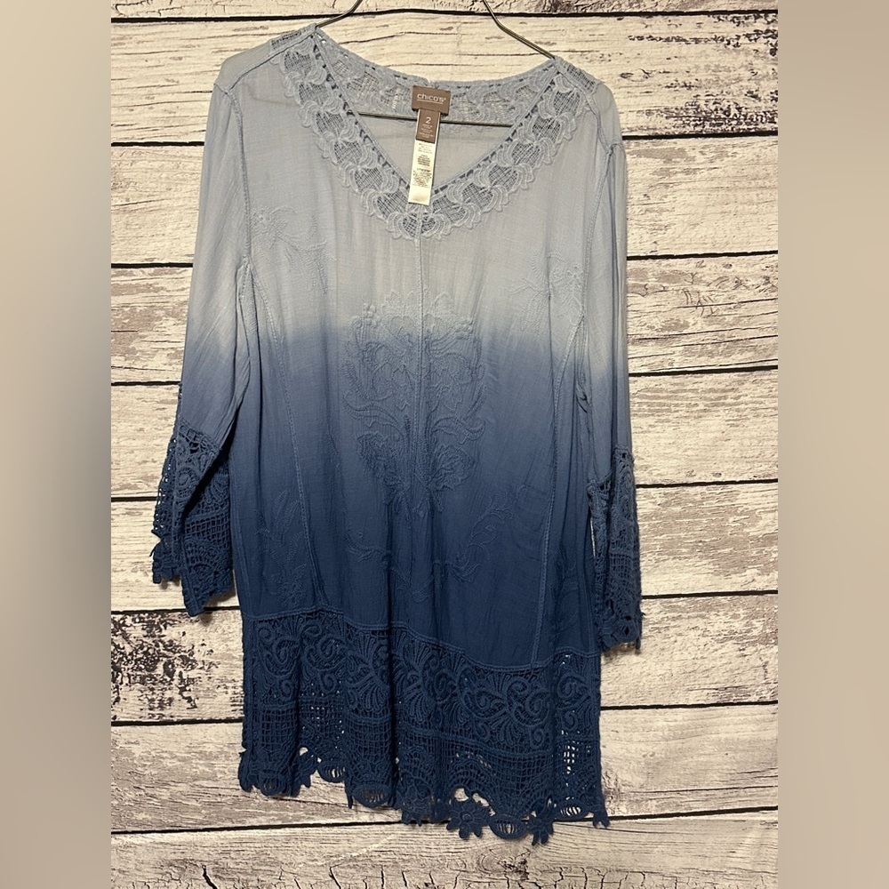 Chico’s Blue Ombré Lace Trim Boho Blouse Size 2 (Large)